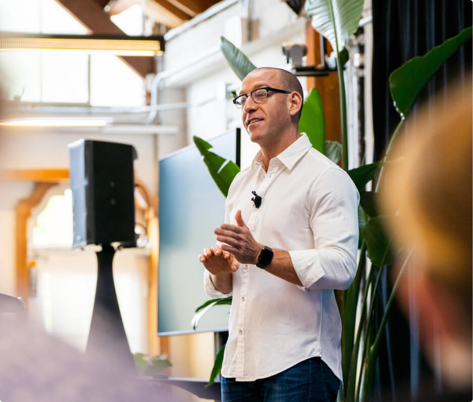 Keynote presentation on AI trends and strategy